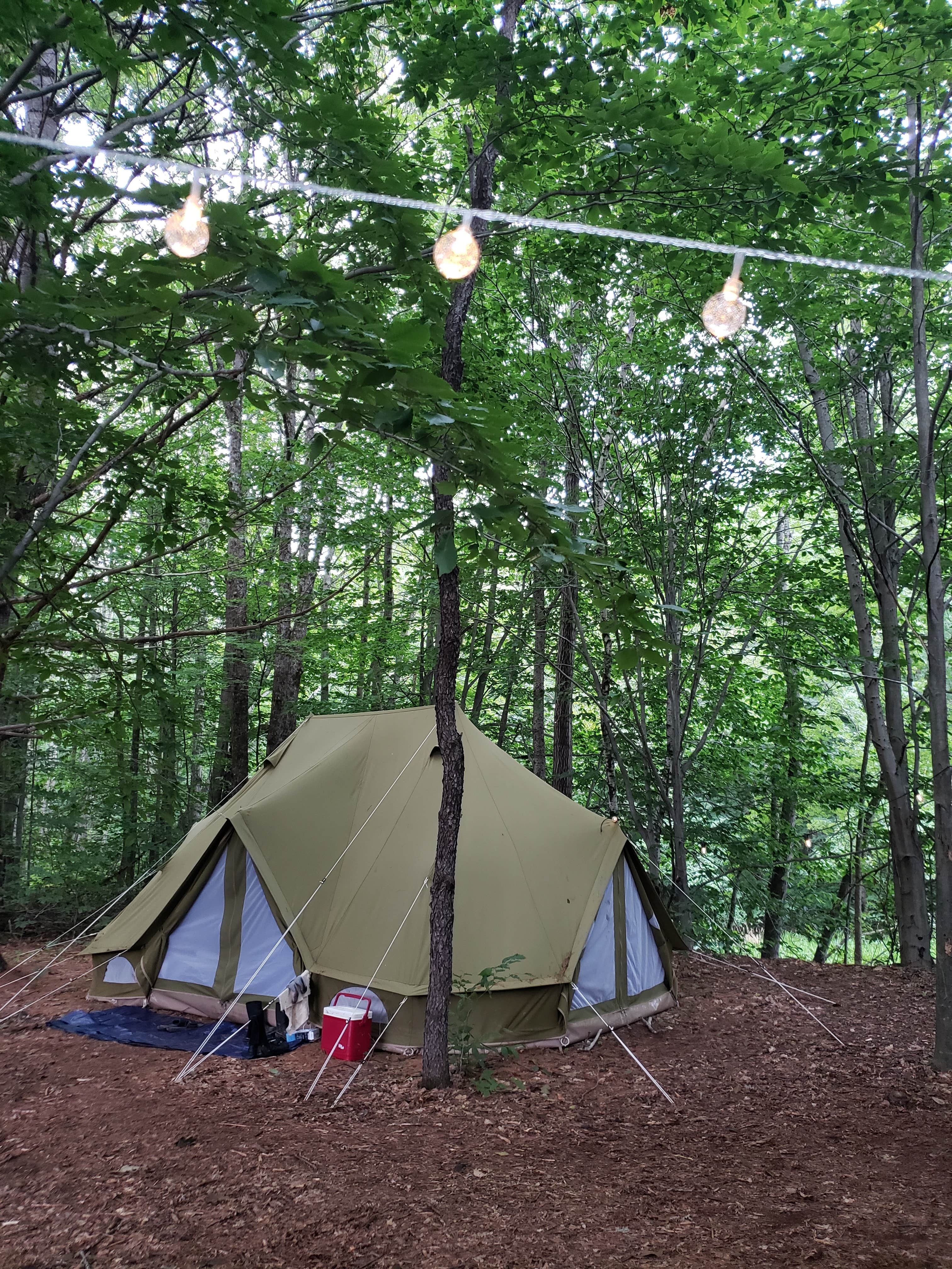 April W.'s photo of tent camping at Baker Rocks near Hopkinton-Everett Lake