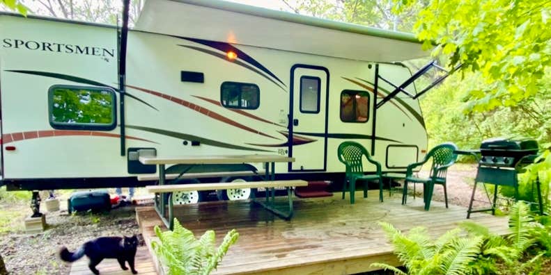 Camper submitted image from Hideaway Camper By The Cave 2.0