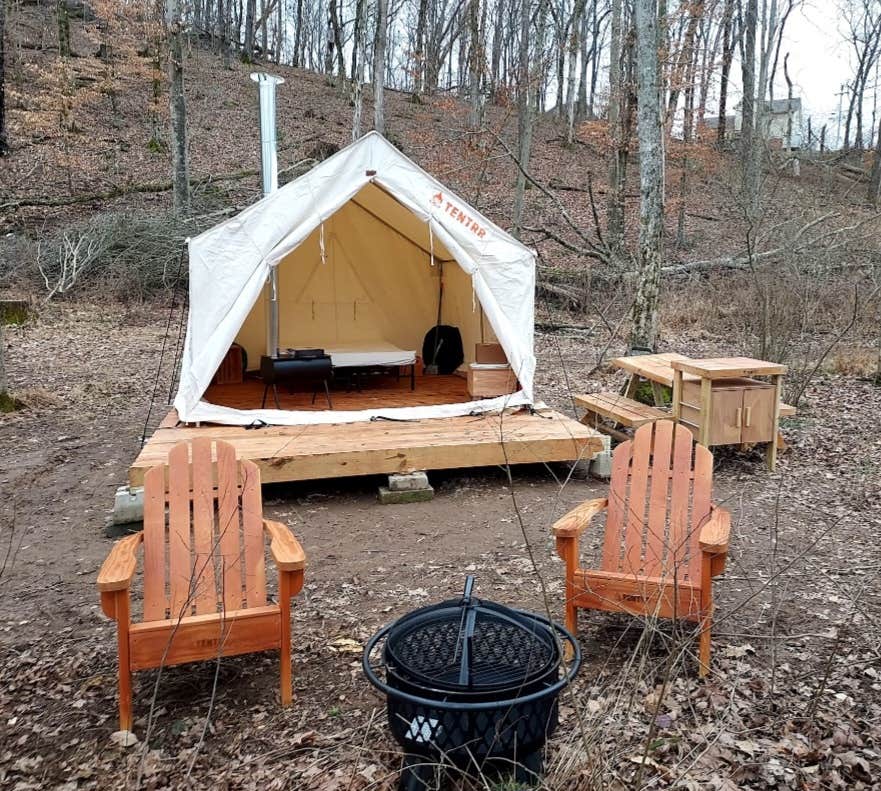 Camping near Eagle's Rest RV Park: Lost In The Woods, Oak Grove, Tennessee