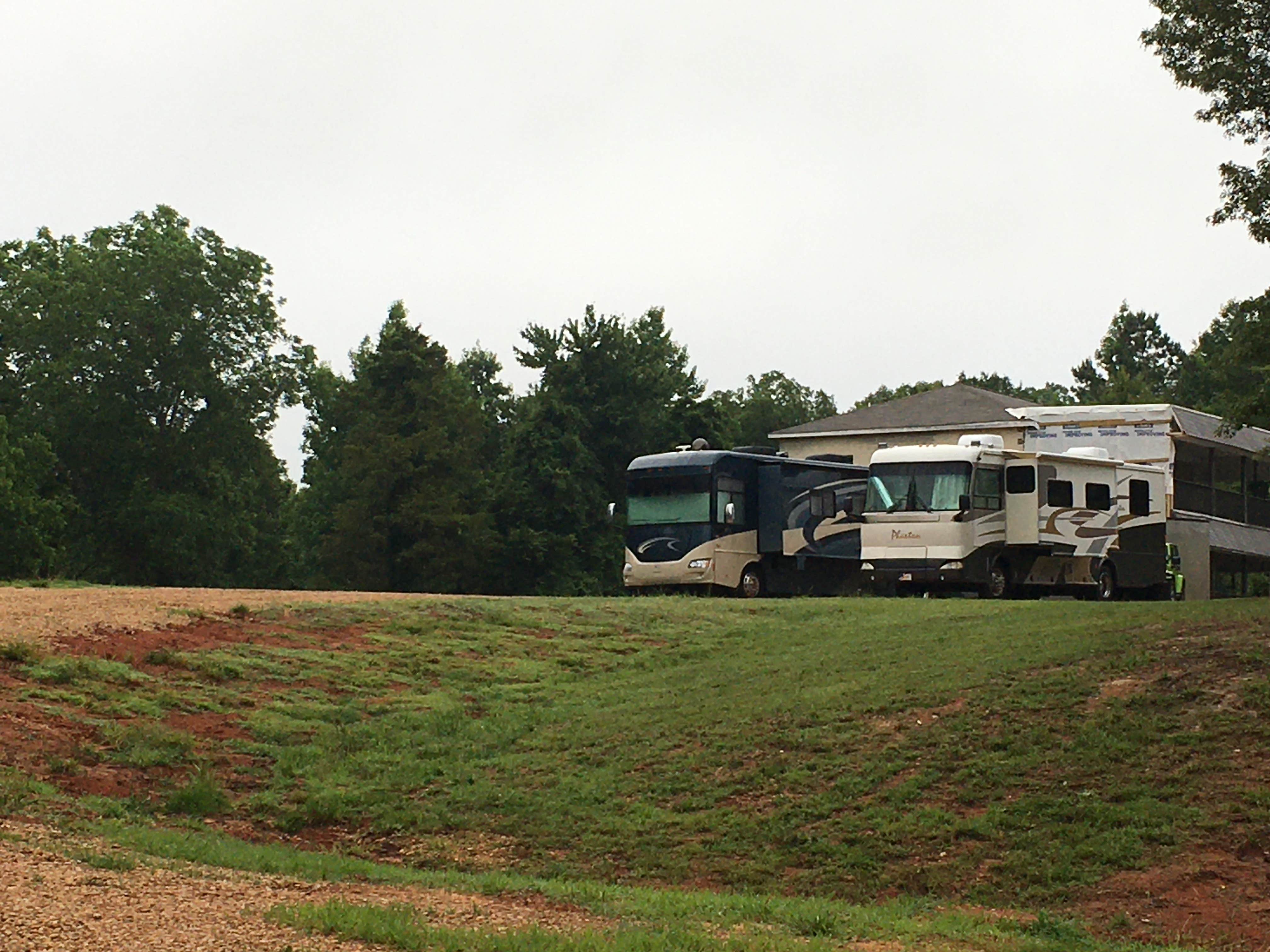 Ruth R.'s photo of rv camping at Mississippi Art & wine gallery near Fulton, MS