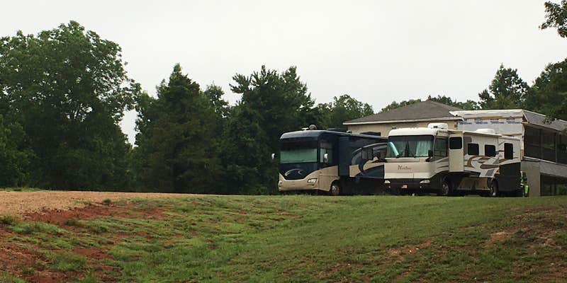 Camper submitted image from Mississippi Art & wine gallery