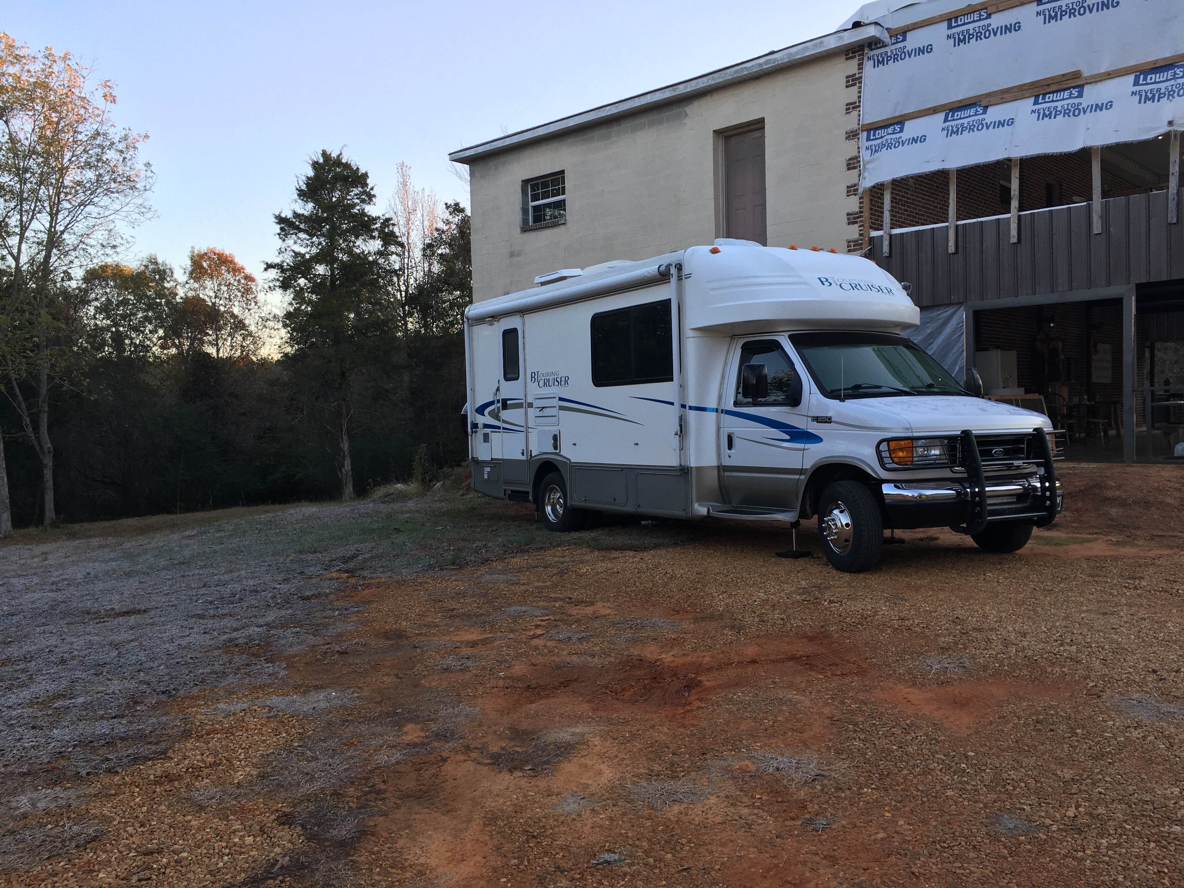 Ruth R.'s photo of rv camping at Mississippi Art & wine gallery near Tupelo, MS