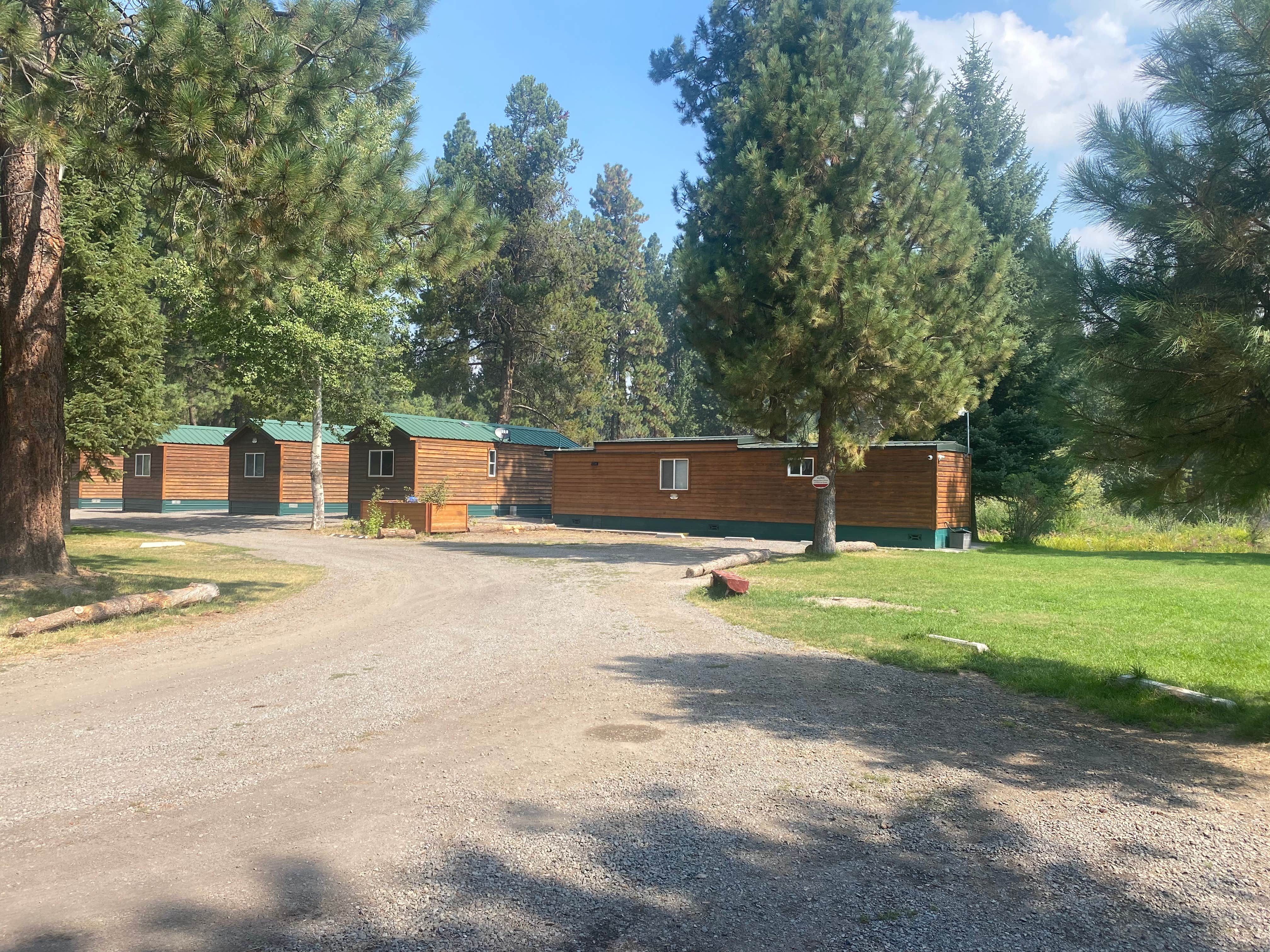 Raymond P.'s photo of a cabin at Crater Lake Resort near White City, OR