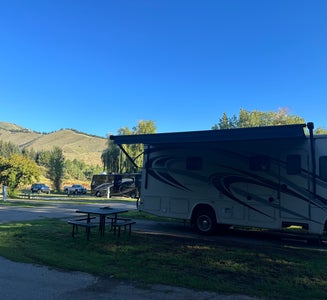 Camper-submitted photo from Meadows RV Park