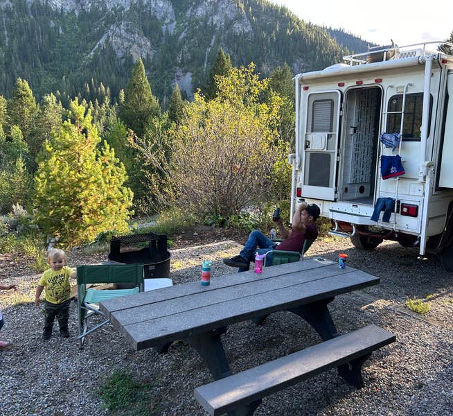 Alpine Campgrounds THE 10+ BEST Campgrounds near Alpine, WY