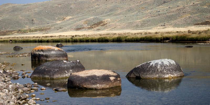 Camper submitted image from Green River Lakes Road