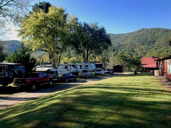 pj P.'s photo at Mountain View Campground near Hiawassee, GA