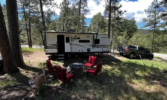 Camping near Indian Paintbrush Campground—Bear Creek Lake Park: RV Site Near Red Rocks in Morrison, Indian Hills, Colorado