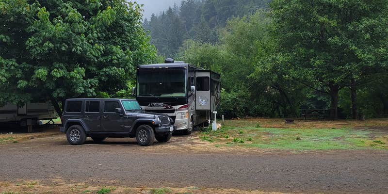 Camper submitted image from Misty River RV Park