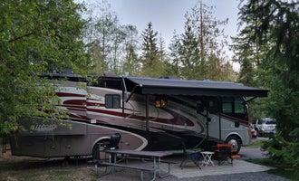 Camping near Majestic Mobile Manor & RV Park: Alder Lake Campground , La Grande, Washington