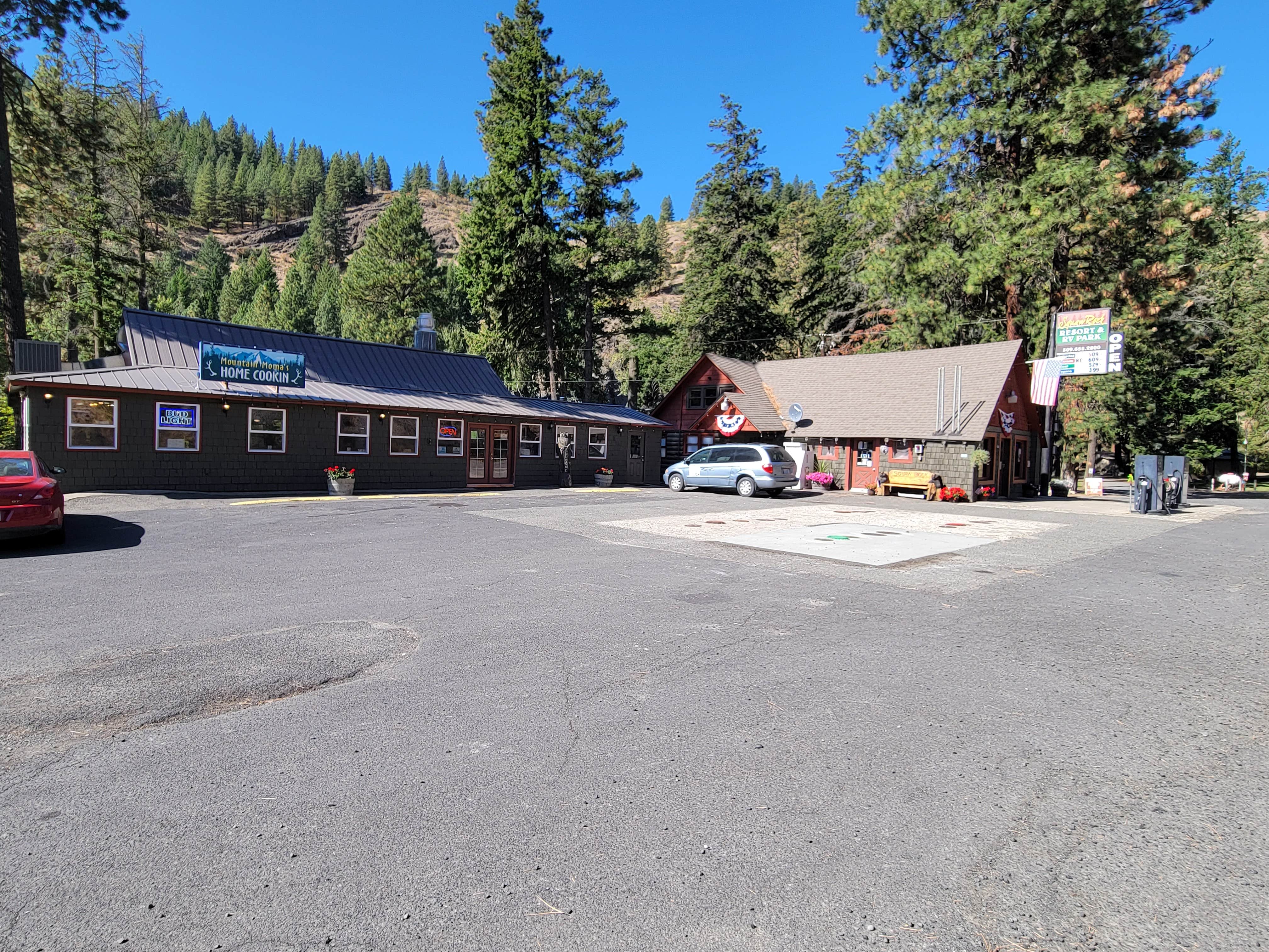 Camper submitted image from Squaw Rock RV Resort and Campground - 3