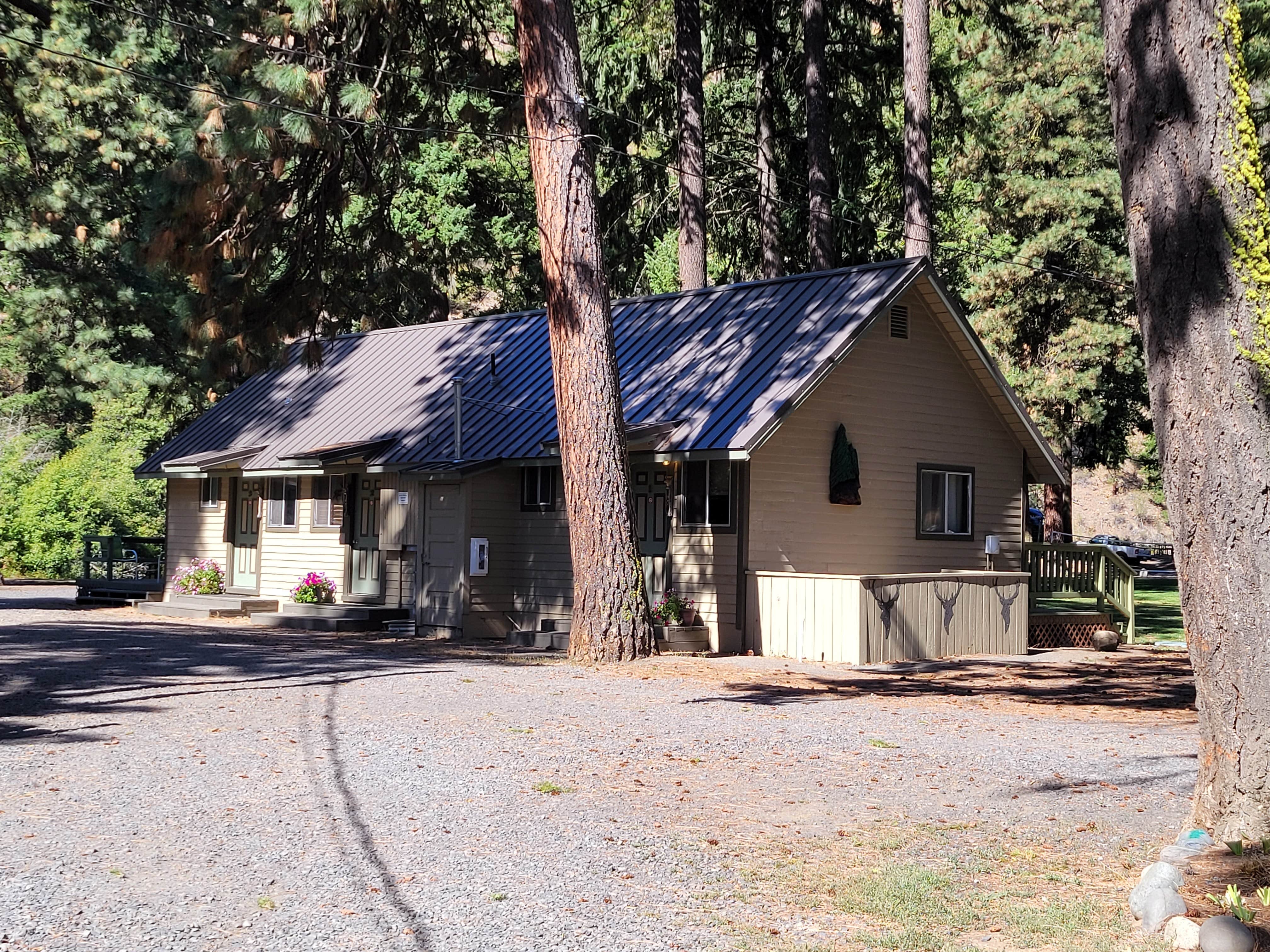 Camper-submitted photo at Squaw Rock RV Resort and Campground near Wenatchee, WA