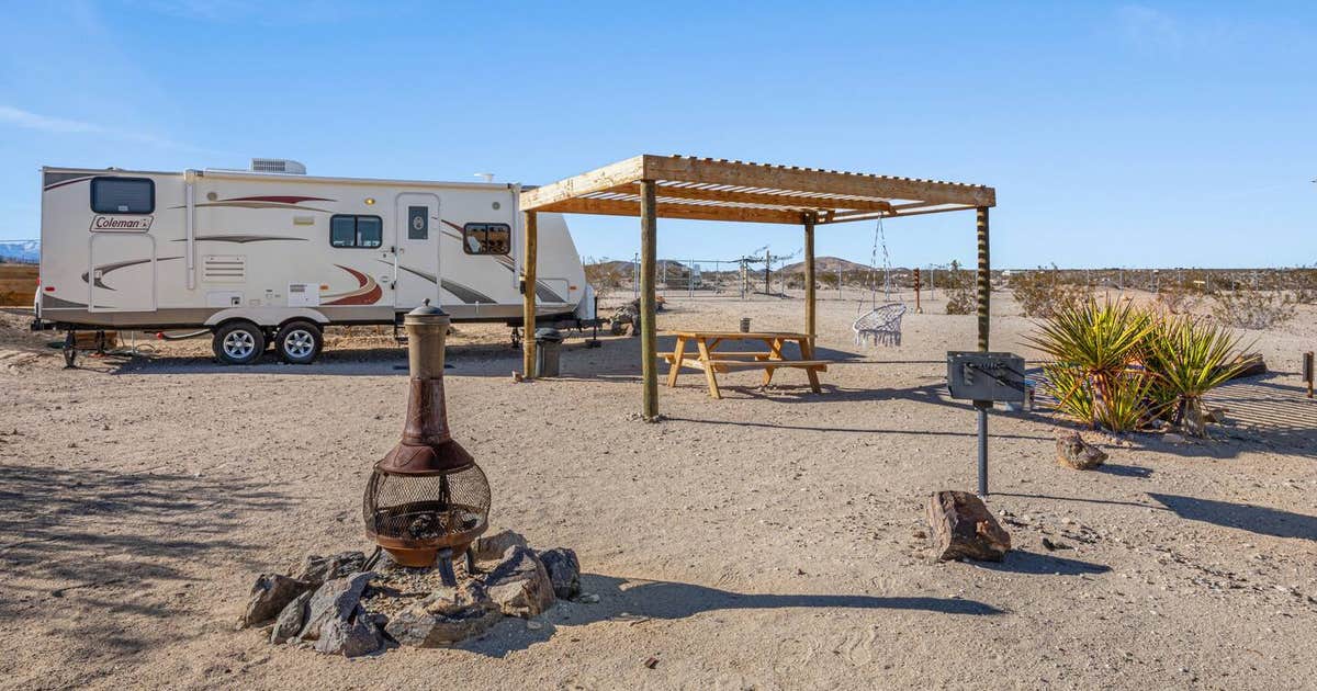 JT Village Campground - Bunkhouse