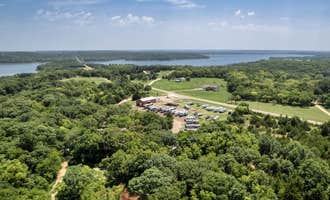 Camping near Outlet: Happy Joy Acres, Perry Lake, Kansas