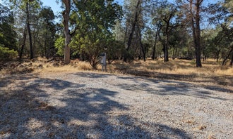 Camping near Alamo Motel and RV Park: The 6 R Ranch, Shasta-Trinity National Forest, California