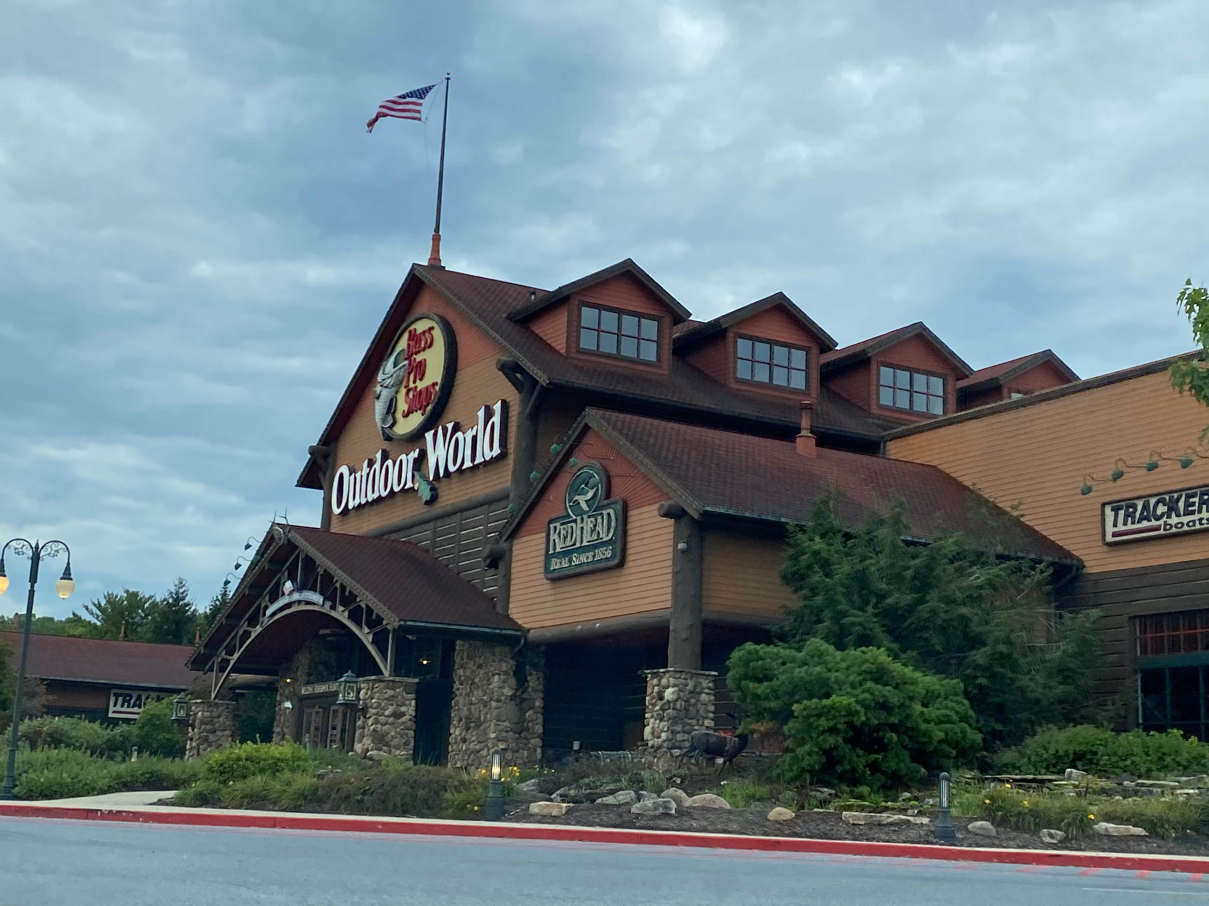 Bass Pro Shops Harrisburg, PA