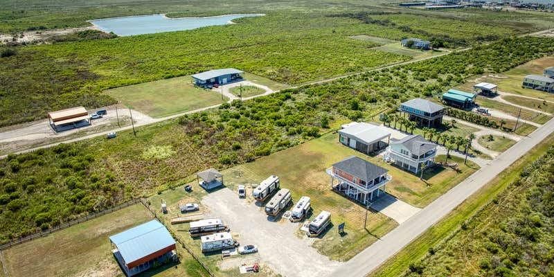 Camper submitted image from Blue Eyes RV Park