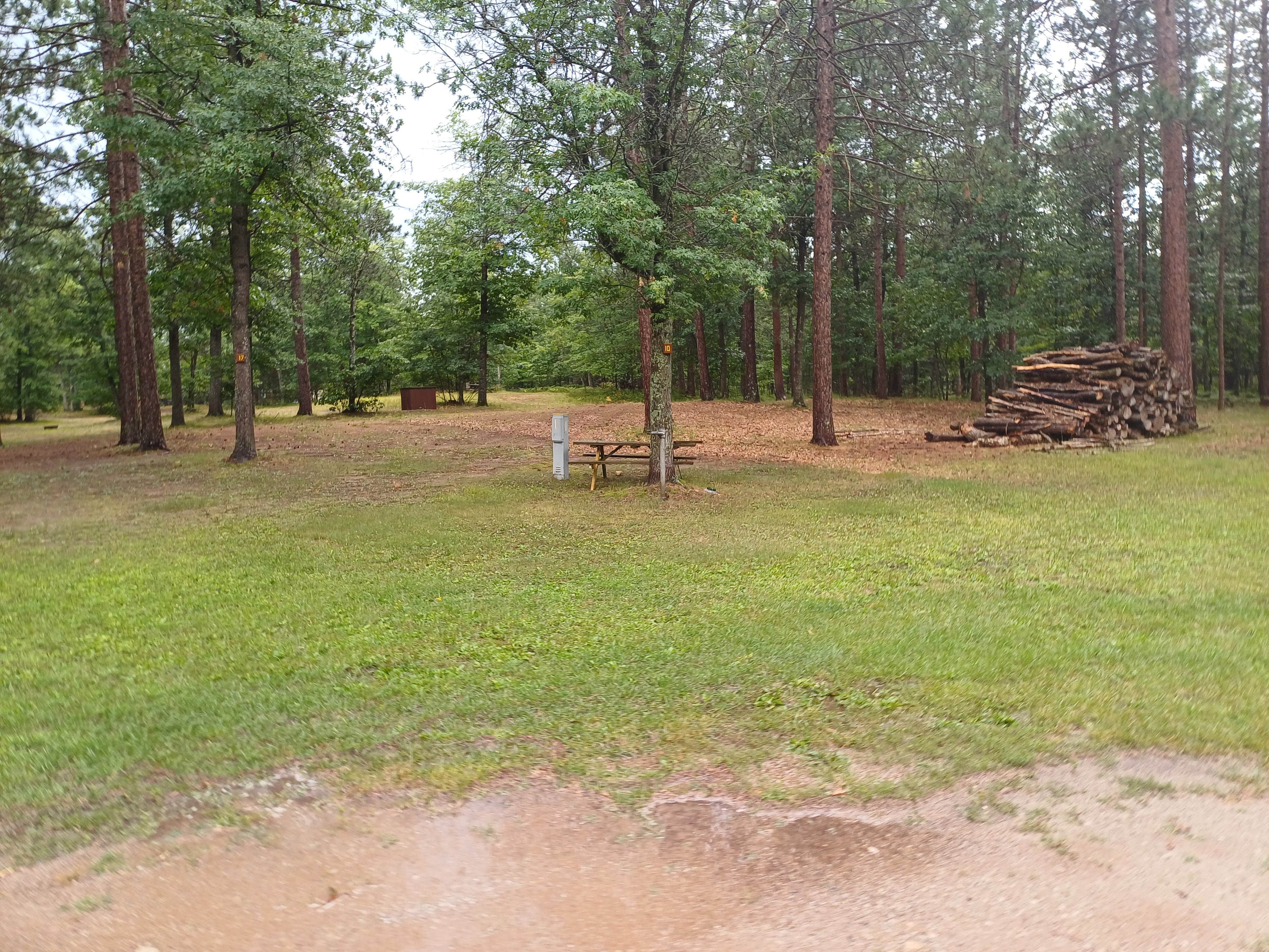 Camper submitted image from Vagabond Resort and Campground - 5