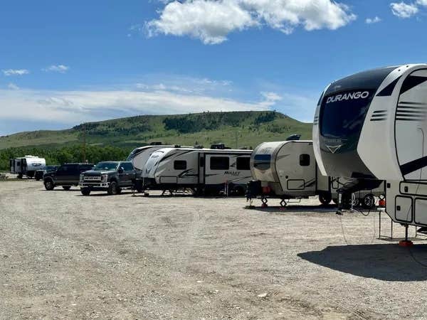 Camping near Hook's Hideaway Campground: East Side Glacier Park, Babb, Montana