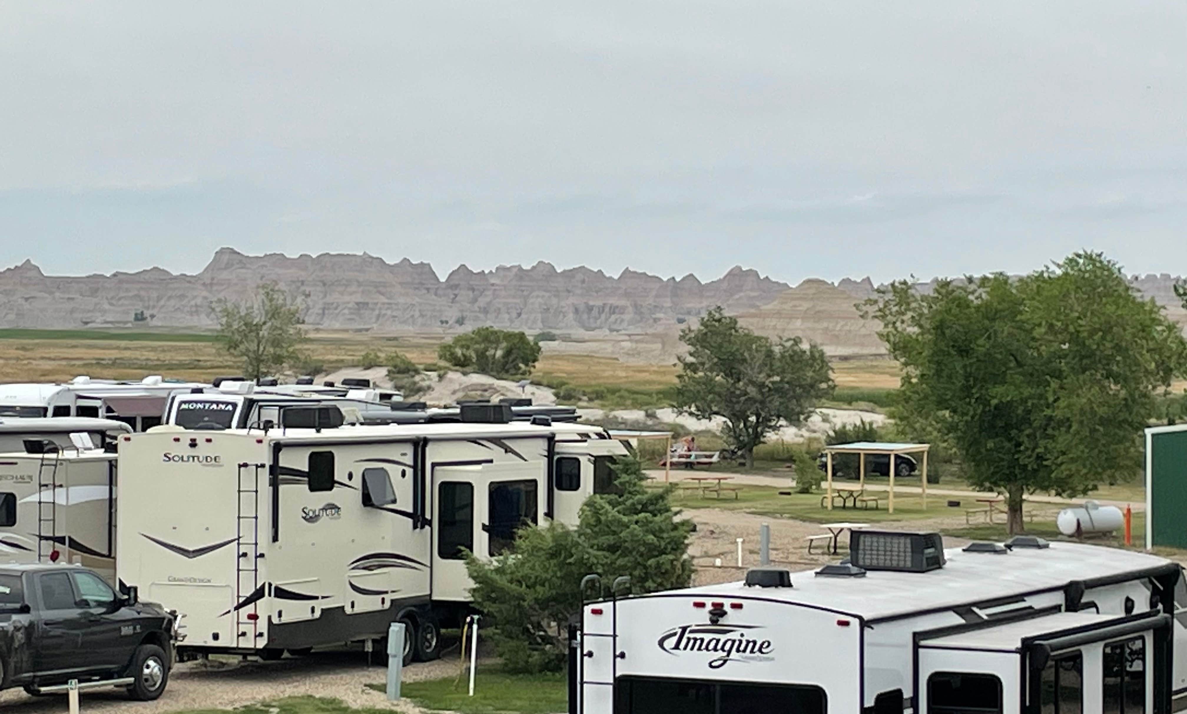 Camping Near Badlands National Park SD 22 Best Places To Camp camping-near-badlands-national-park-sd-22-best-places-to-camp