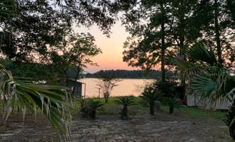 Camping near Twin Lakes Camp Resort: Boon Docking with Bonnie , DeFuniak Springs, Florida