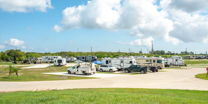 Camper submitted image from Big State RV Park