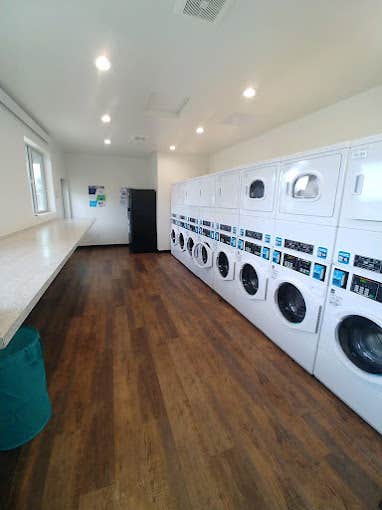 Camper-submitted photo at Valley's Edge RV Park near Rickreall, OR