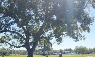 Camping near Happy Campers: Hillview RV Park, Montgomery, Texas