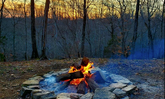 Camping near Getaway Dale Hollow Campground - Tennessee: Tuscarora Glade, Byrdstown, Tennessee