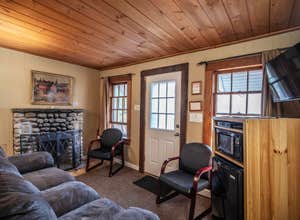 Pemi Cabins NH LLC