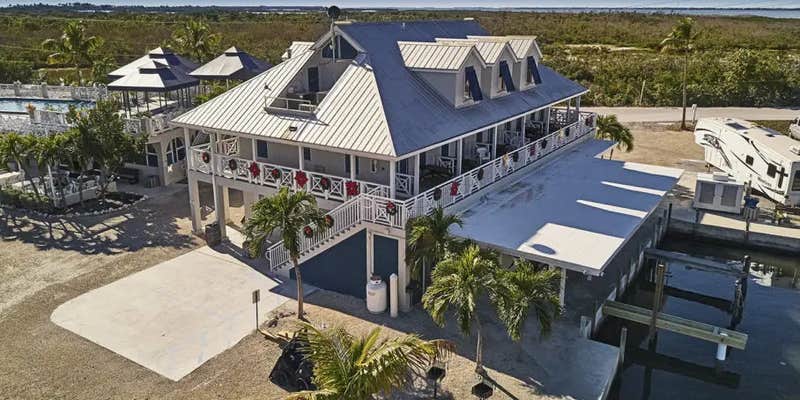 Camper submitted image from Big Pine Key RV Park