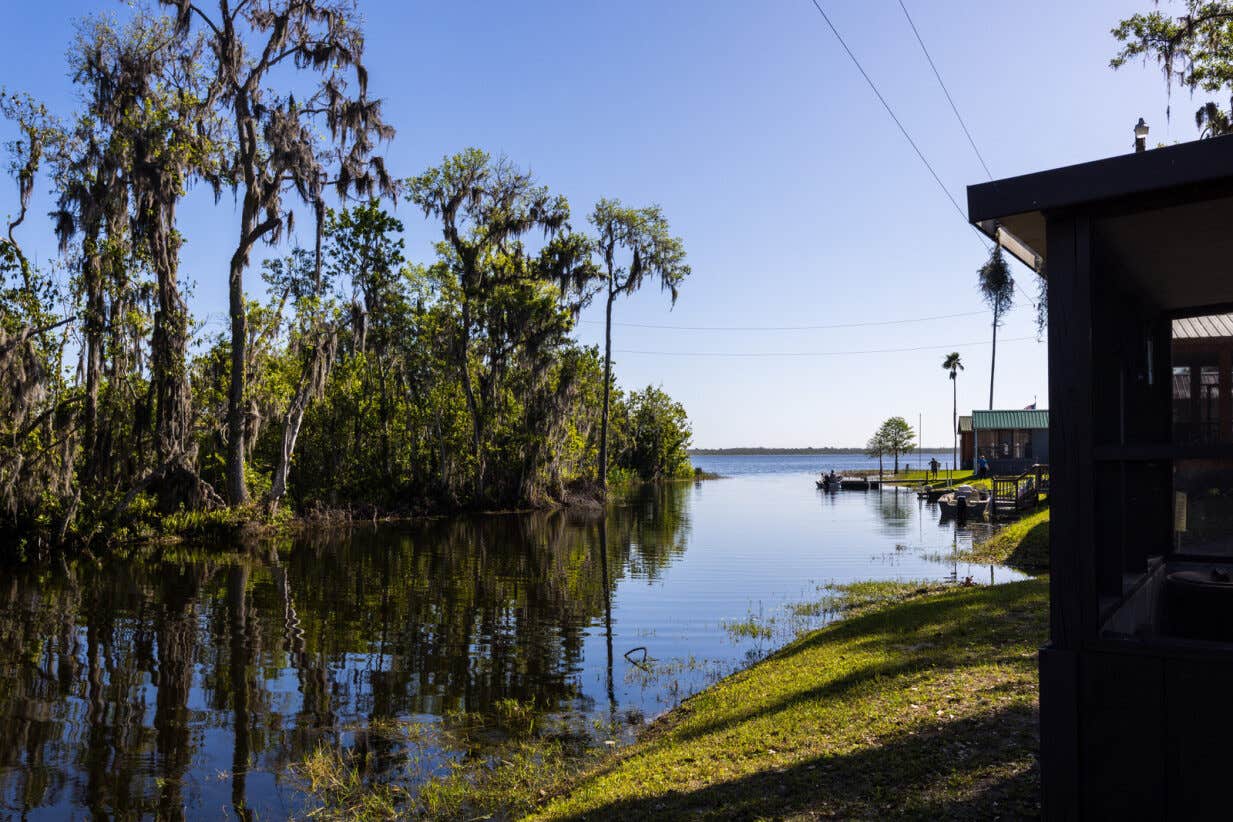Oak Harbor RV Park Haines City, FL