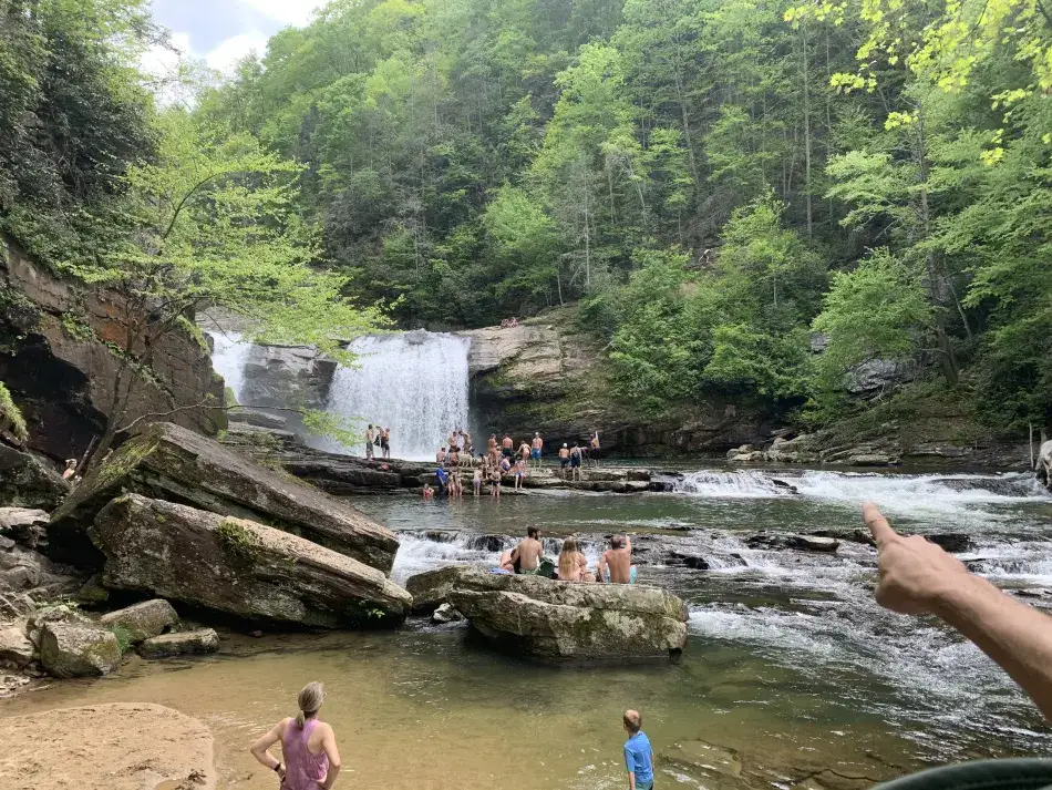 Dark Ridge HideOut (Adults Only)