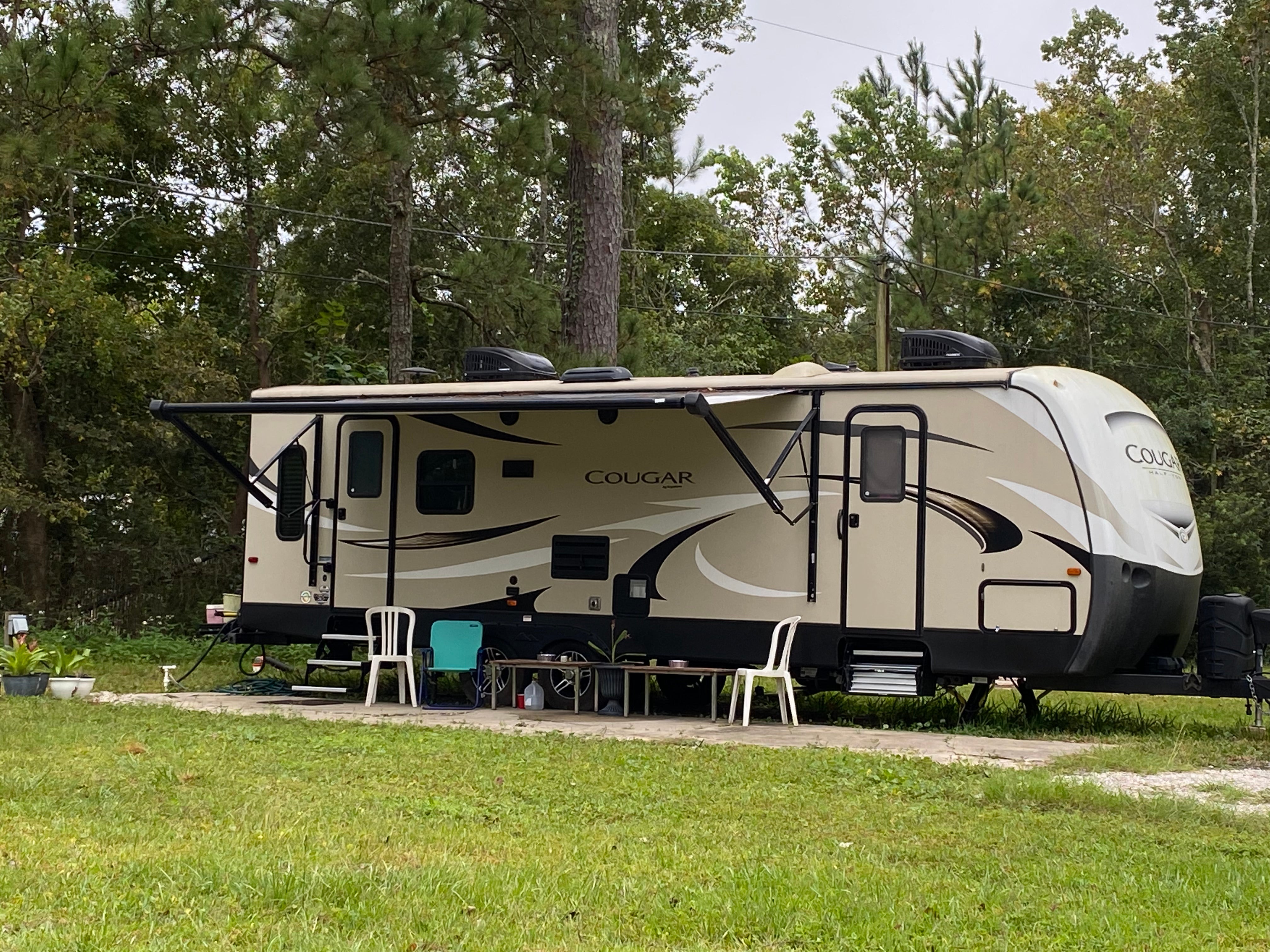 Camper submitted image from Sunny Pines RV Park - 5