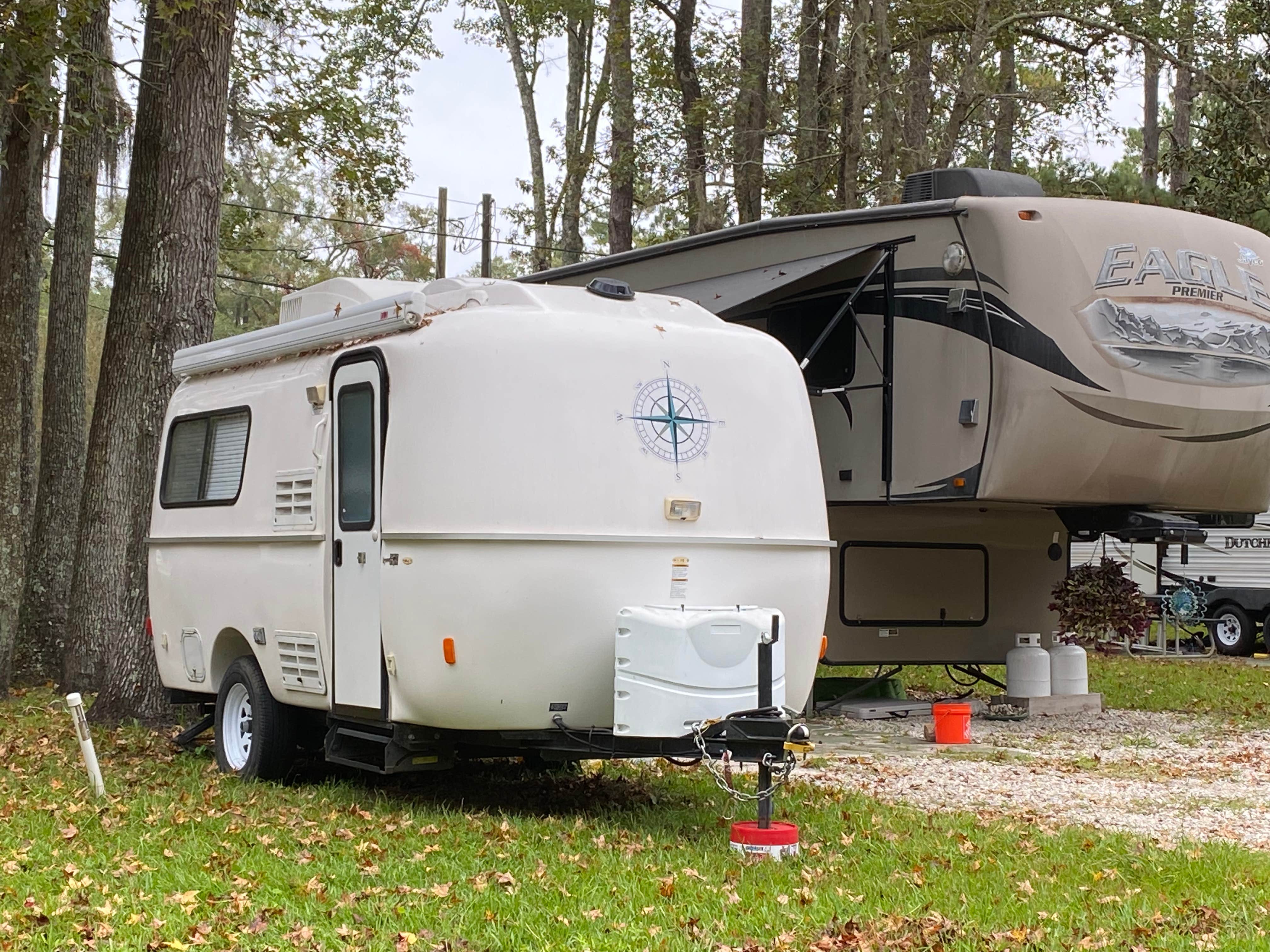 Camping near River City RV Park: Sunny Pines RV Park, Jacksonville, Florida