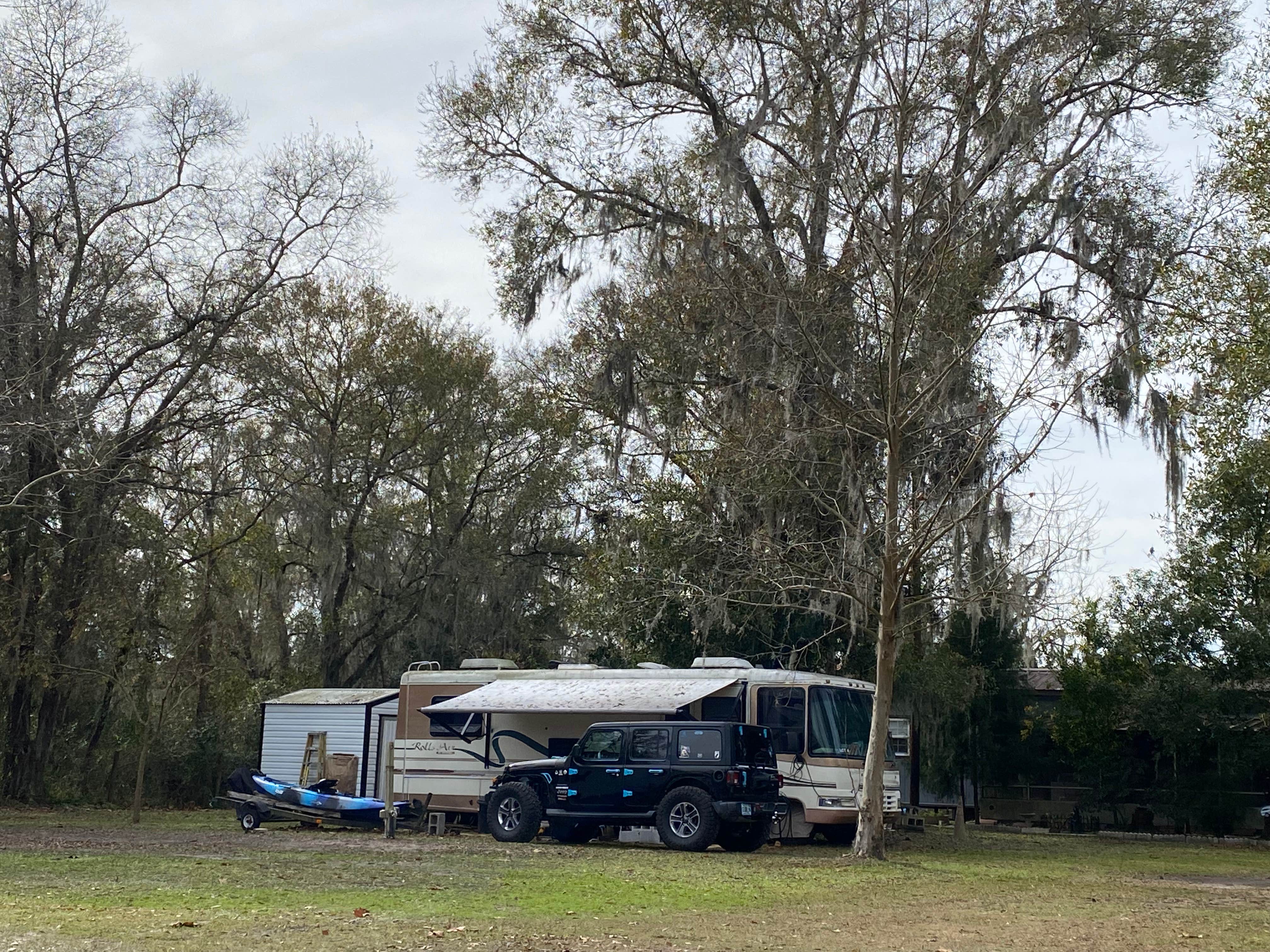 Camper submitted image from Whispering Pines RV Park - 5