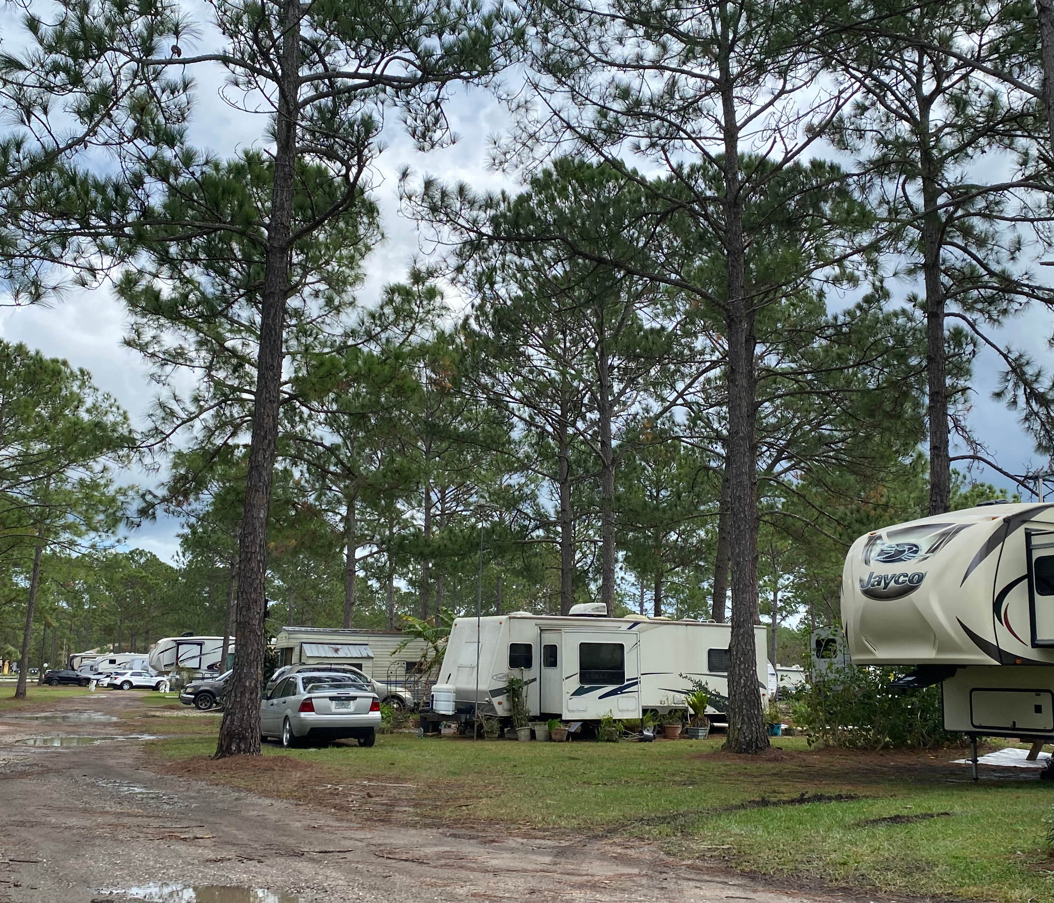 Camping near Hardeeville RV: Len Thomas RV Park & Campground, Hardeeville, South Carolina