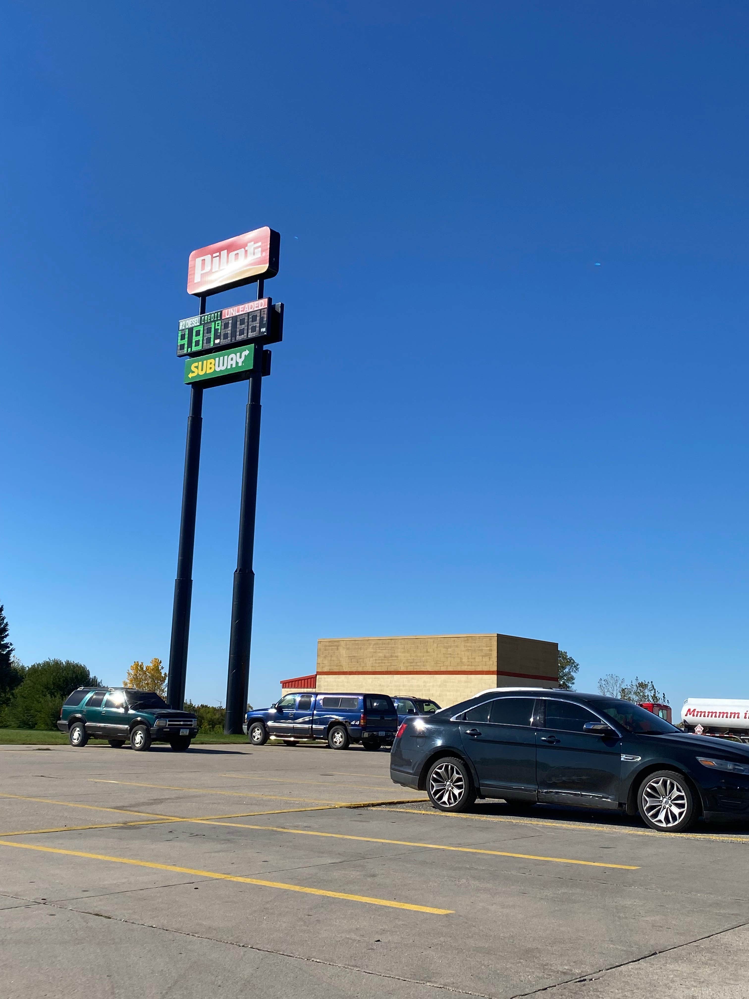 Pilot Travel Center — Brooklyn