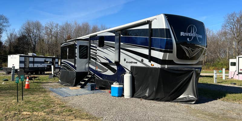 Camper submitted image from Shawnee Mobile Living