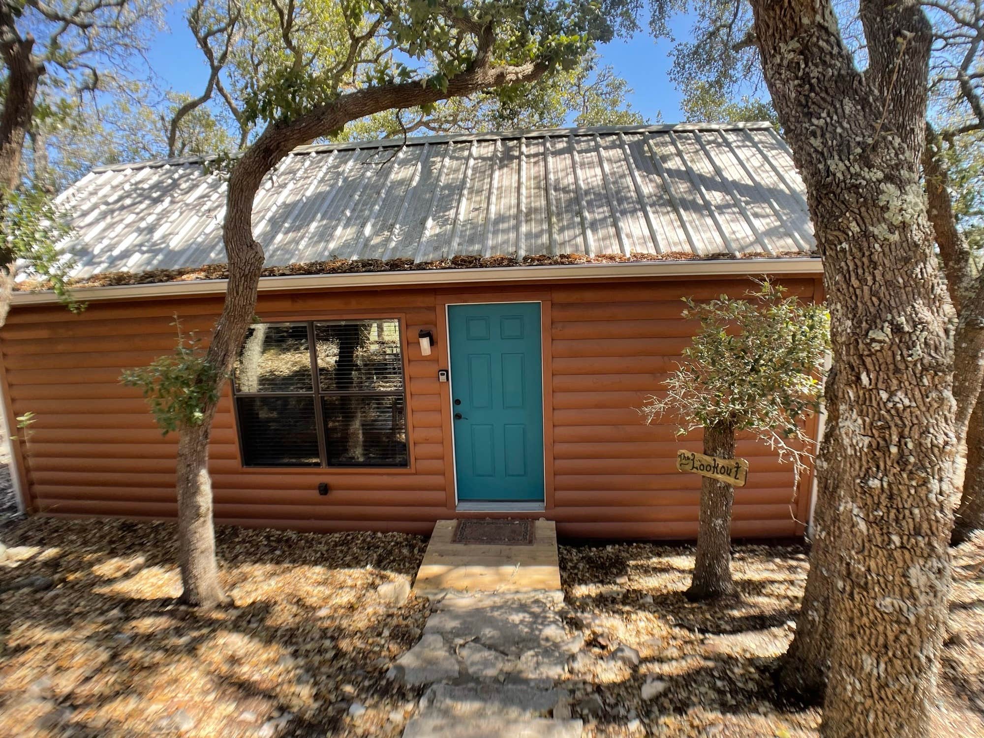 Camper submitted image from Walnut Canyon Cabins - 2