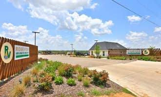 Camping near Dyess Military - Dyess AFB: RidgeView RV Resort, Abilene, Texas
