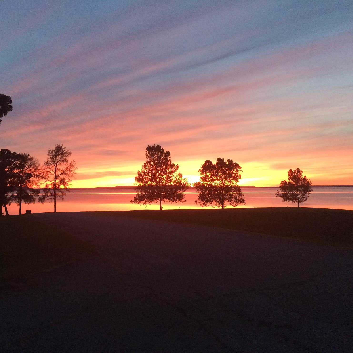 Applegate Cove Campground Gans, OK