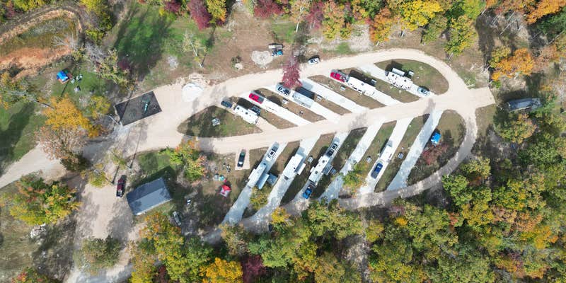 Camper submitted image from Shadow Bluffs Retreat