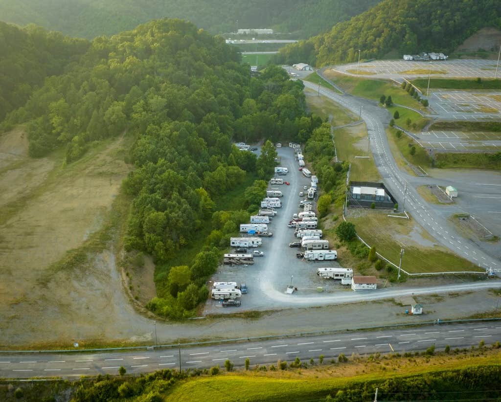 Copperhead Ridge Glamping & RV Park Bristol, TN