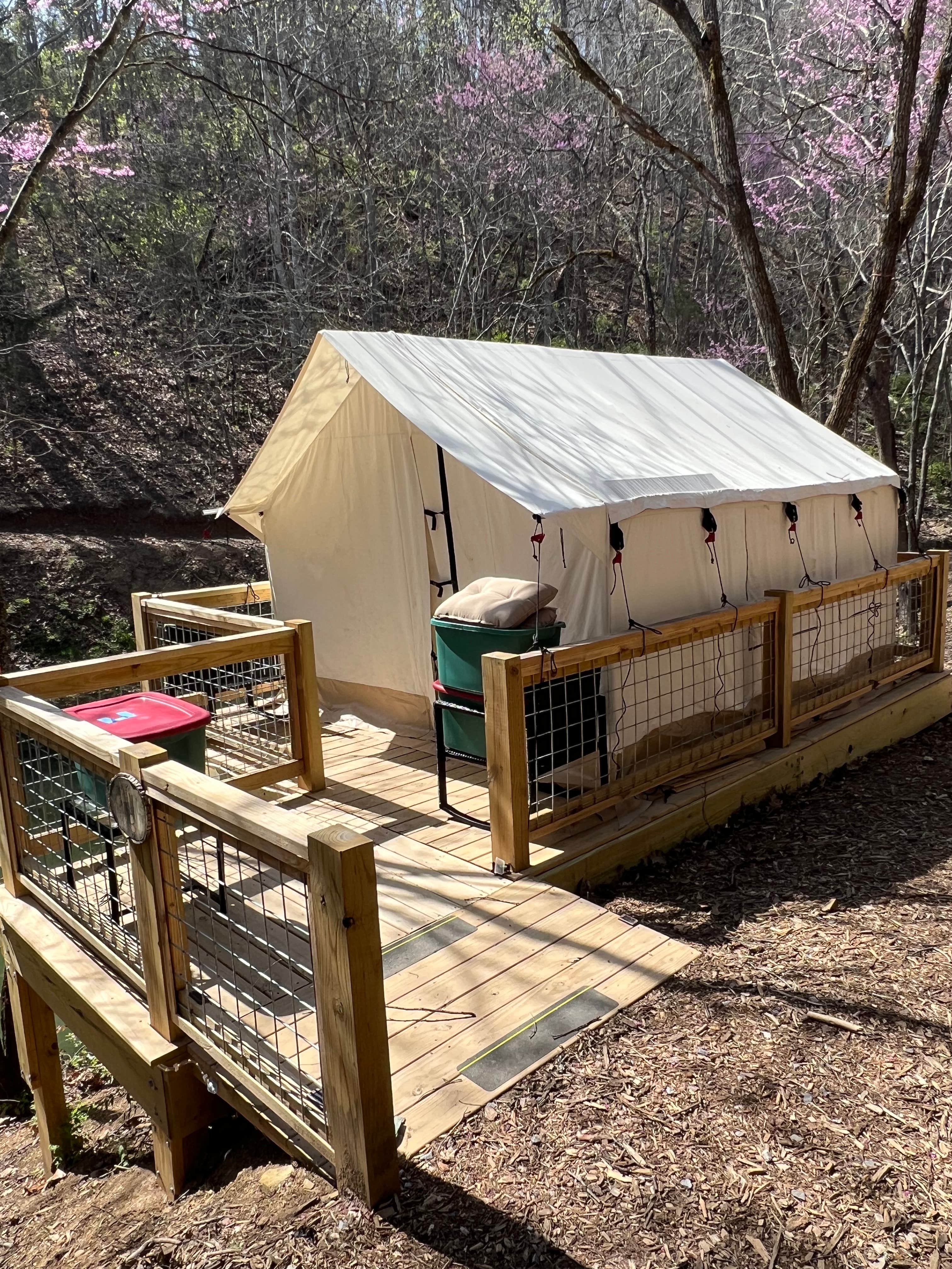 Copperhead Ridge Glamping & RV Park Bristol, TN