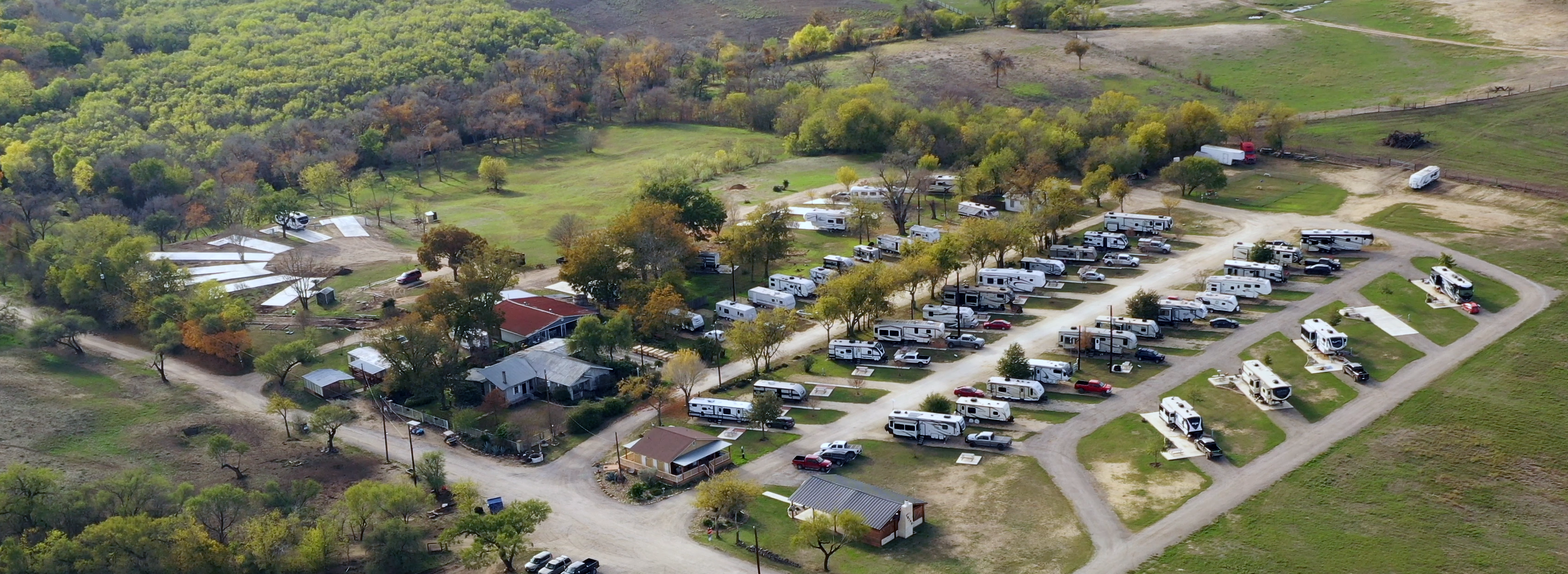 Camping near Yanawana Camp: Hidden Valley RV Park, Von Ormy, Texas