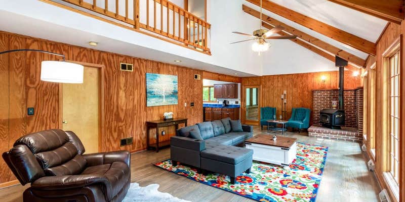 Camper submitted image from Huge Cabin w Hot Tub, Deck, Grill, Fire Pit, WiFi