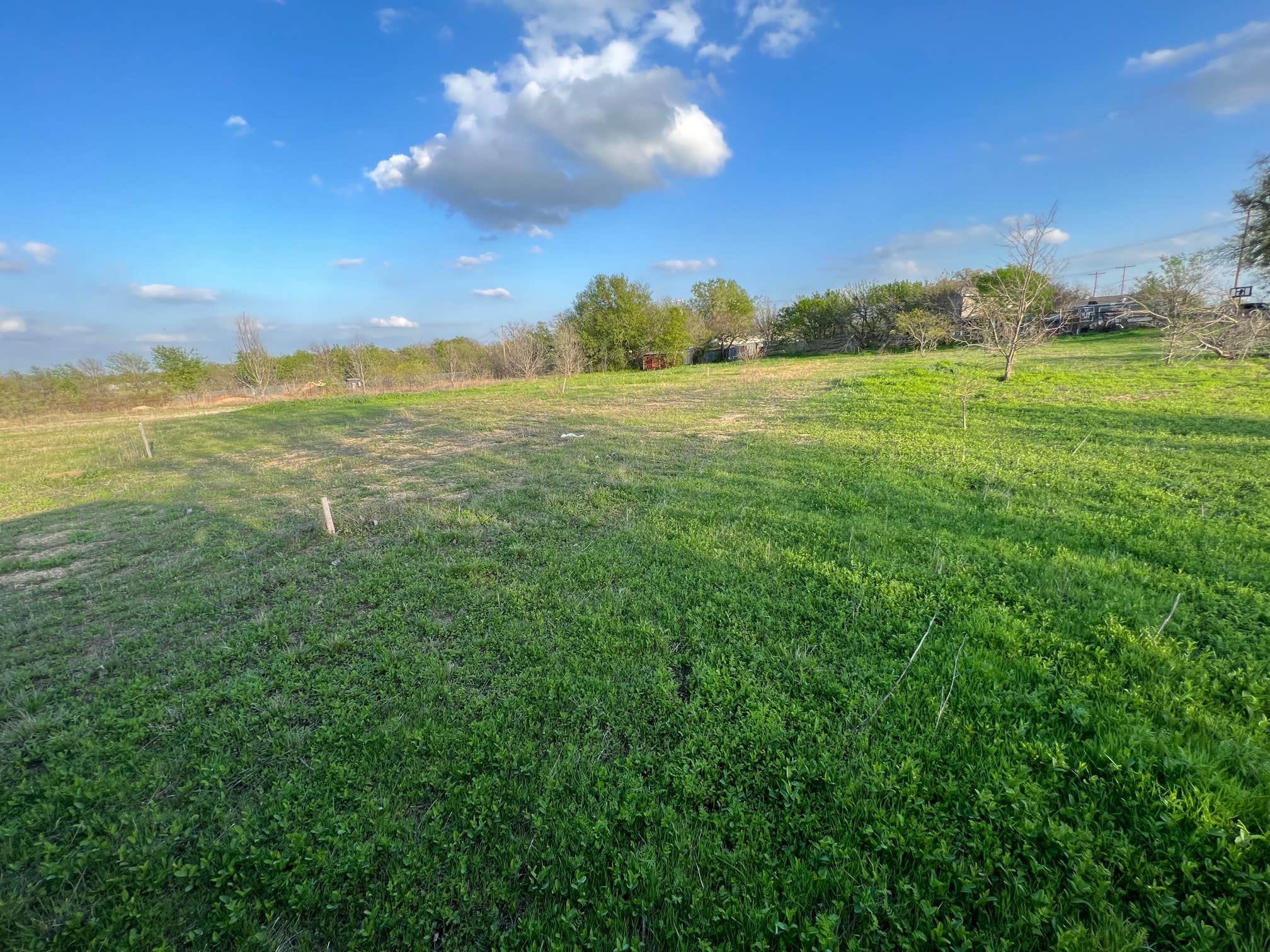 Camping near Midway: Betty Jane Sites, Waco, Texas