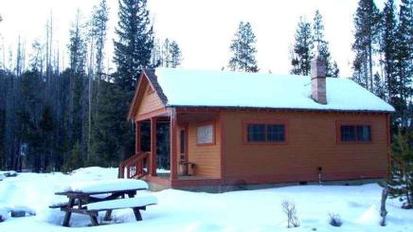 Camper submitted image from Redfish Cabin - 4