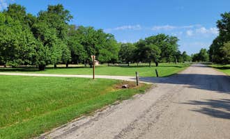 Camping near Cottonwood Grove RV Campground: French Creek Cove, Marion, Kansas